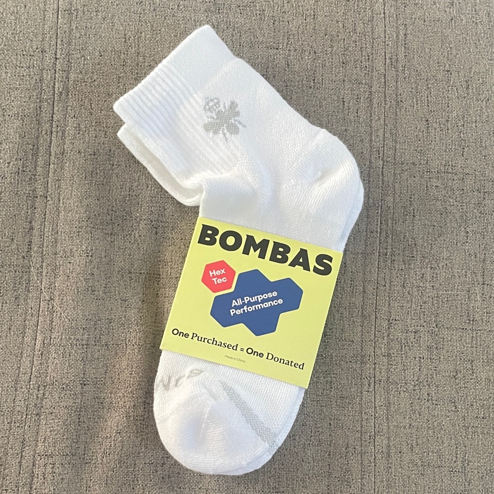 Bombas Women's All-Purpose Performance Quarter Sock - White Medium